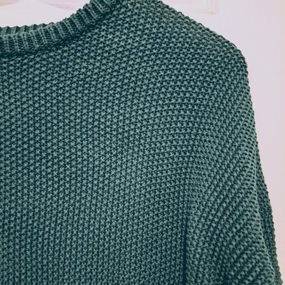 Old Navy Sweater - Picture 2 of 5